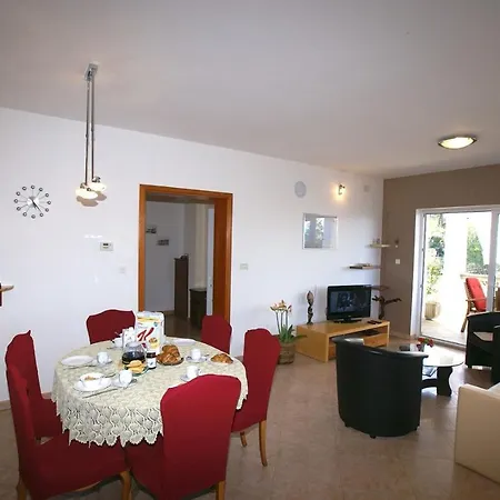 Andrina Apartament *