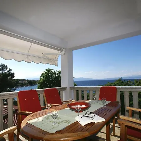 Andrina Apartament Vantacici